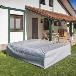 Mariposa Mini-Pool