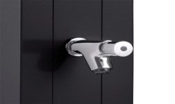 Fussdusche mit Druckknopf